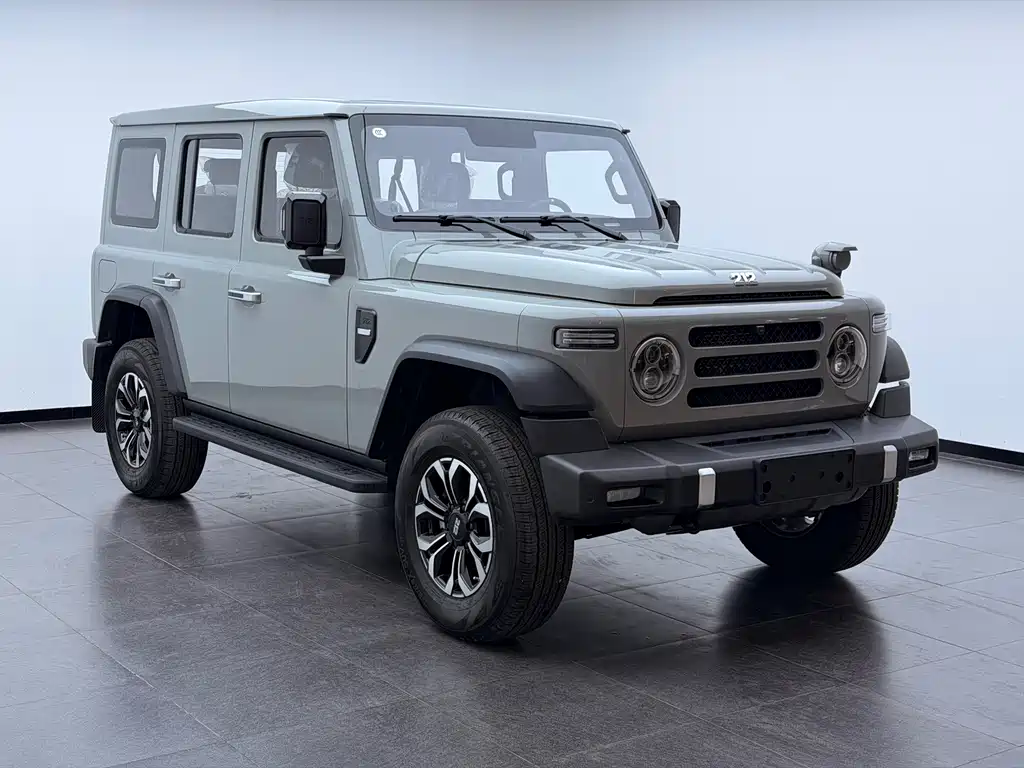 212 212 T01 — миниатюра 3
