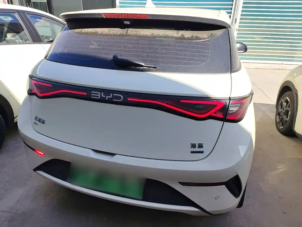 BYD Dolphin — миниатюра 6