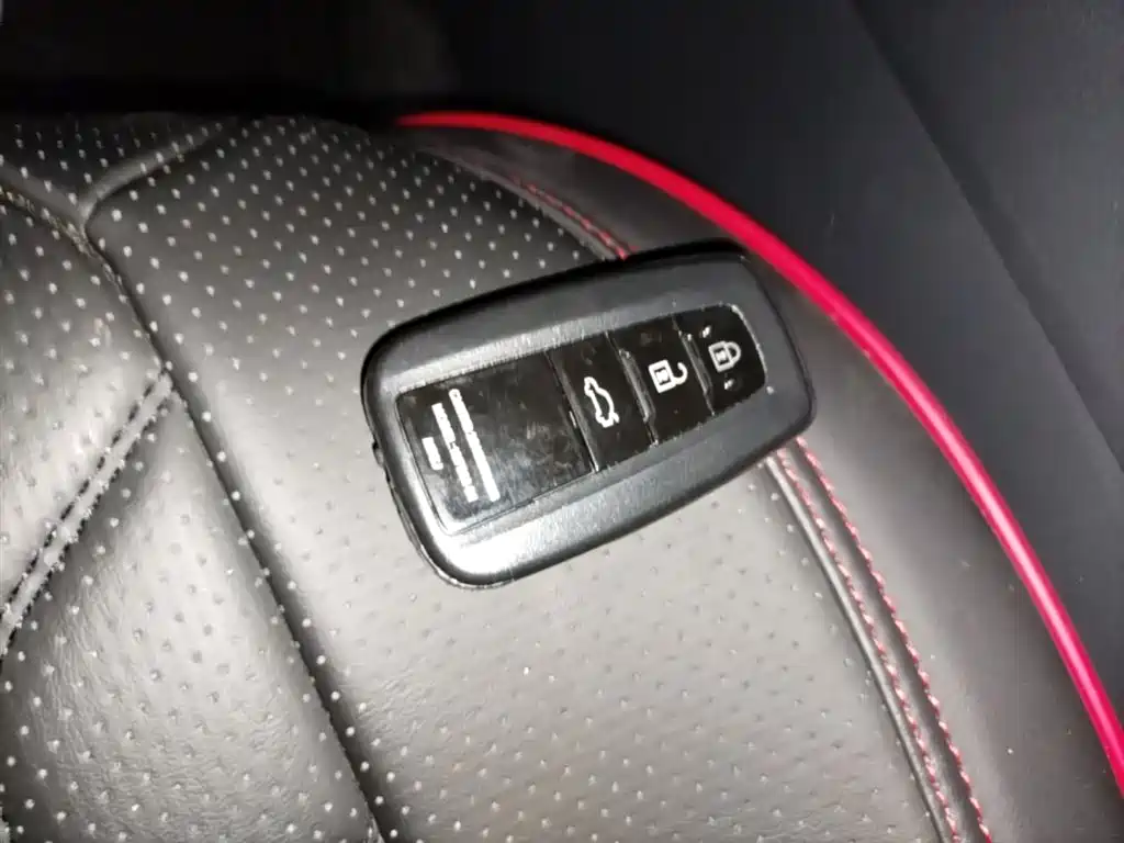 Toyota RAV4 2024 2.0L CVT