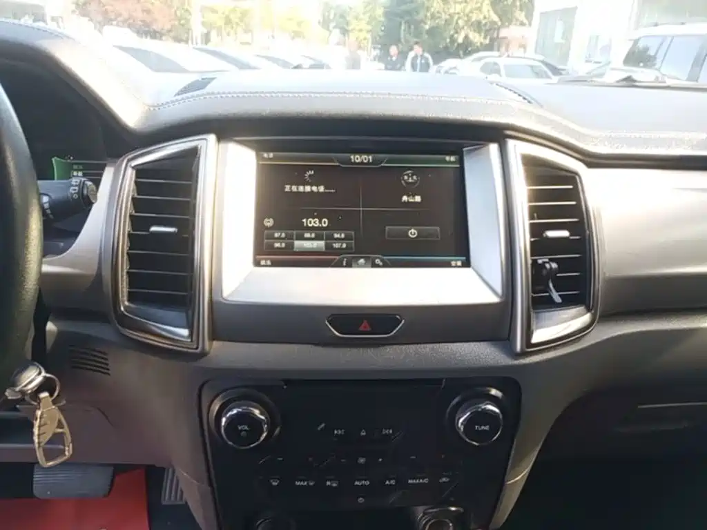 Ford Everest — миниатюра 13
