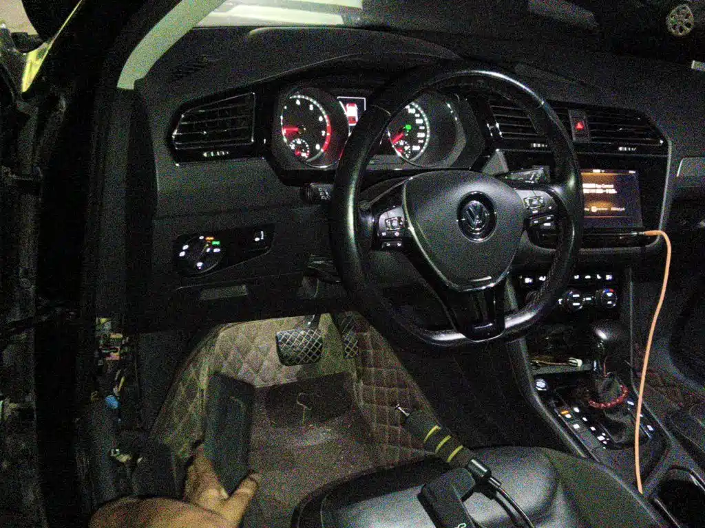 Volkswagen Tiguan L — миниатюра 3