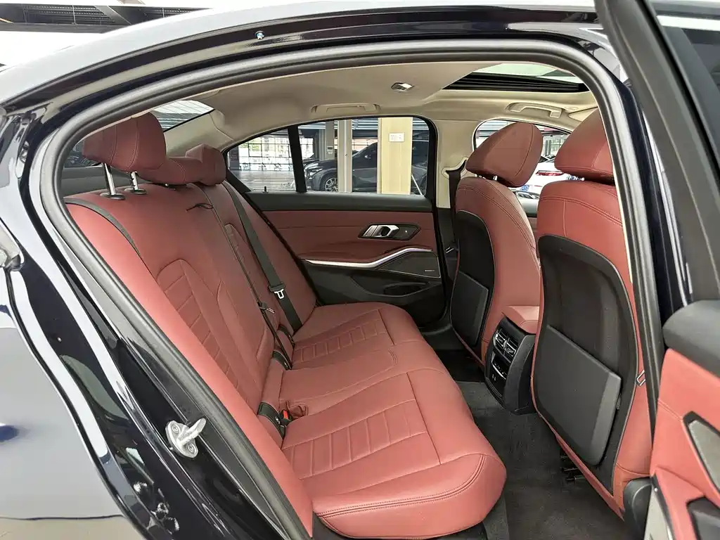 BMW 3 Series — миниатюра 9