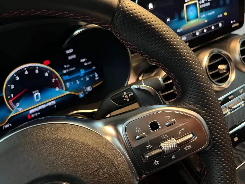Mercedes-Benz GLC AMG — миниатюра 17