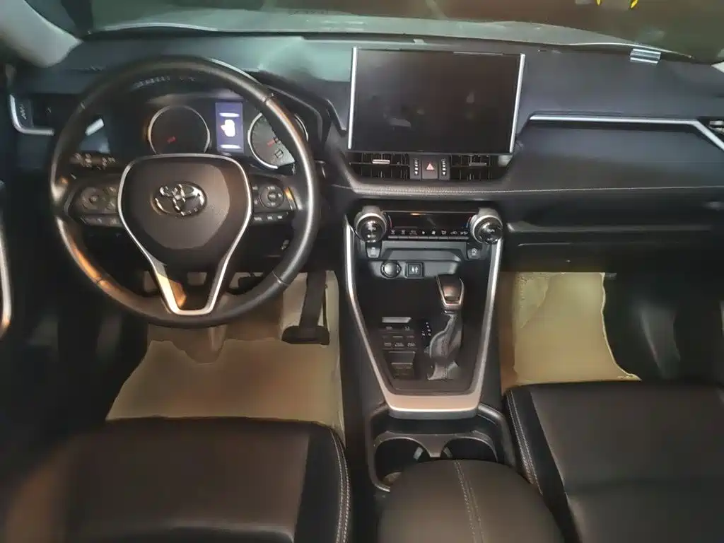 Toyota Wildlander — миниатюра 5