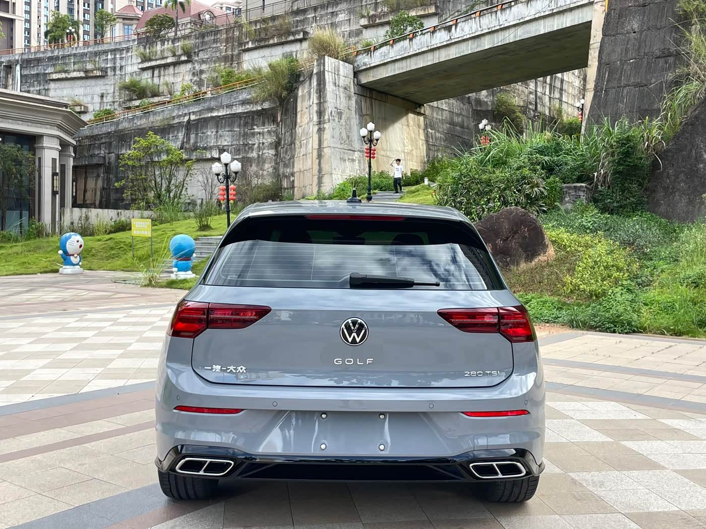 Volkswagen Golf 1.4 л 2022 г. Серебристо-серый, пробег 44000 км
