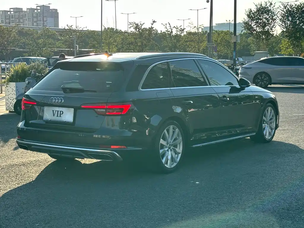Audi A4 (Import) — миниатюра 6