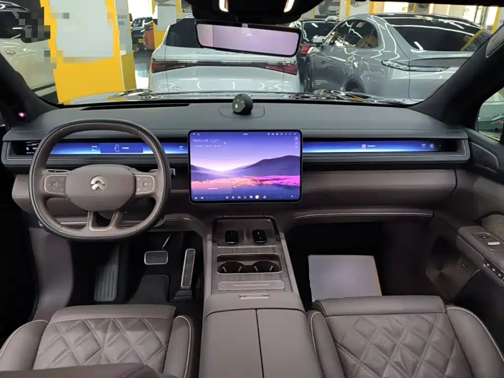 NIO ES8 — миниатюра 10