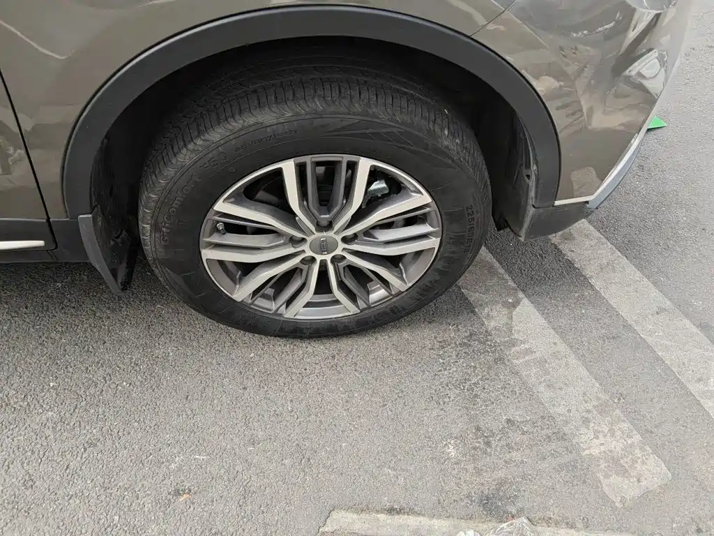 Geely Boyue — миниатюра 24