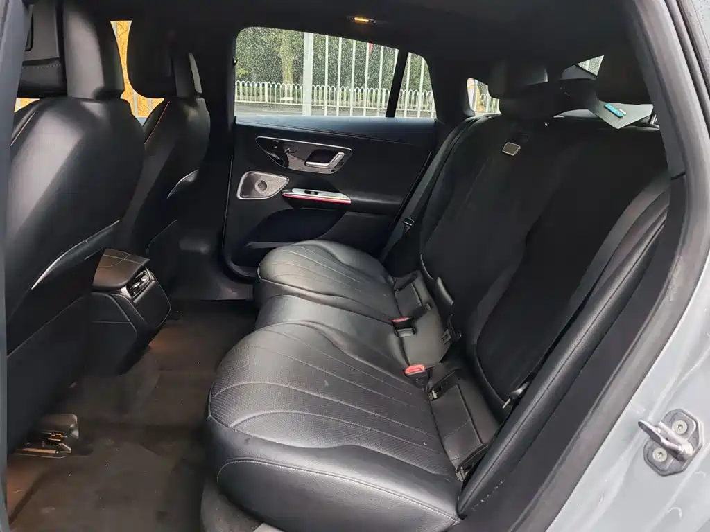 Mercedes-Benz EQE — миниатюра 12