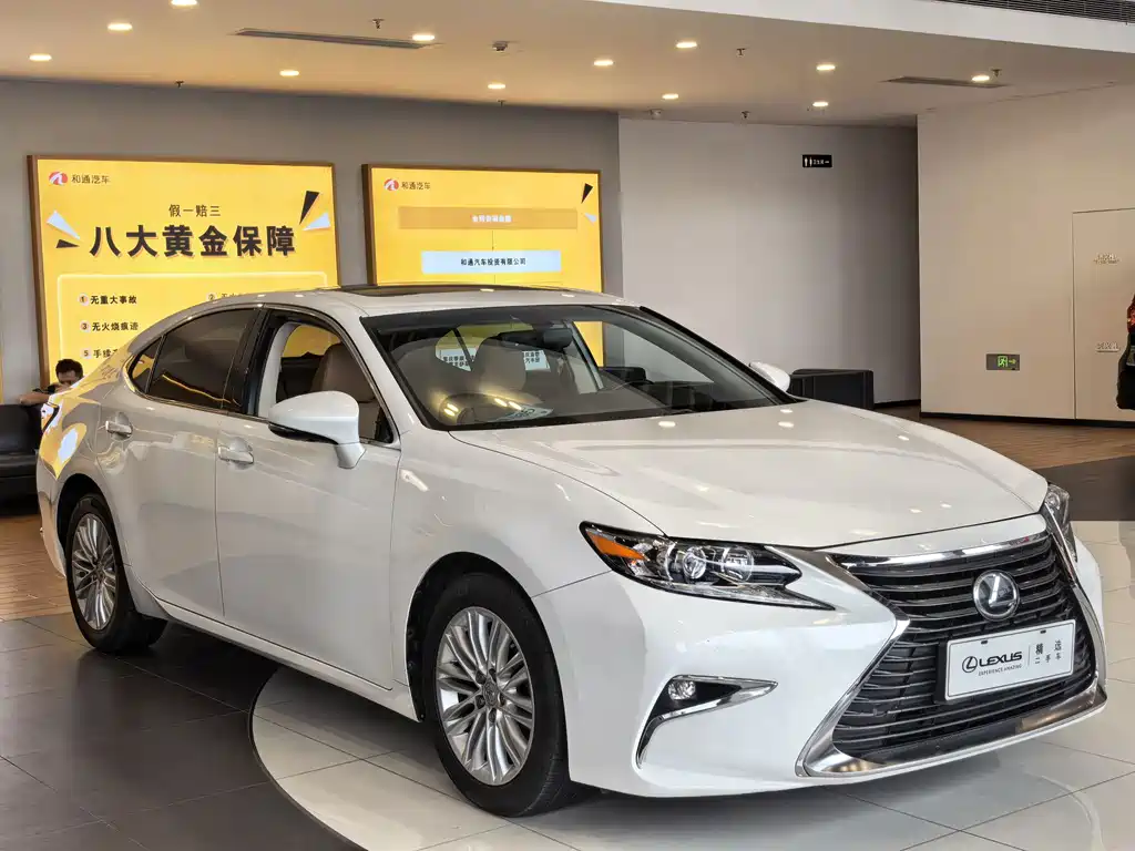 Lexus ES — миниатюра 3