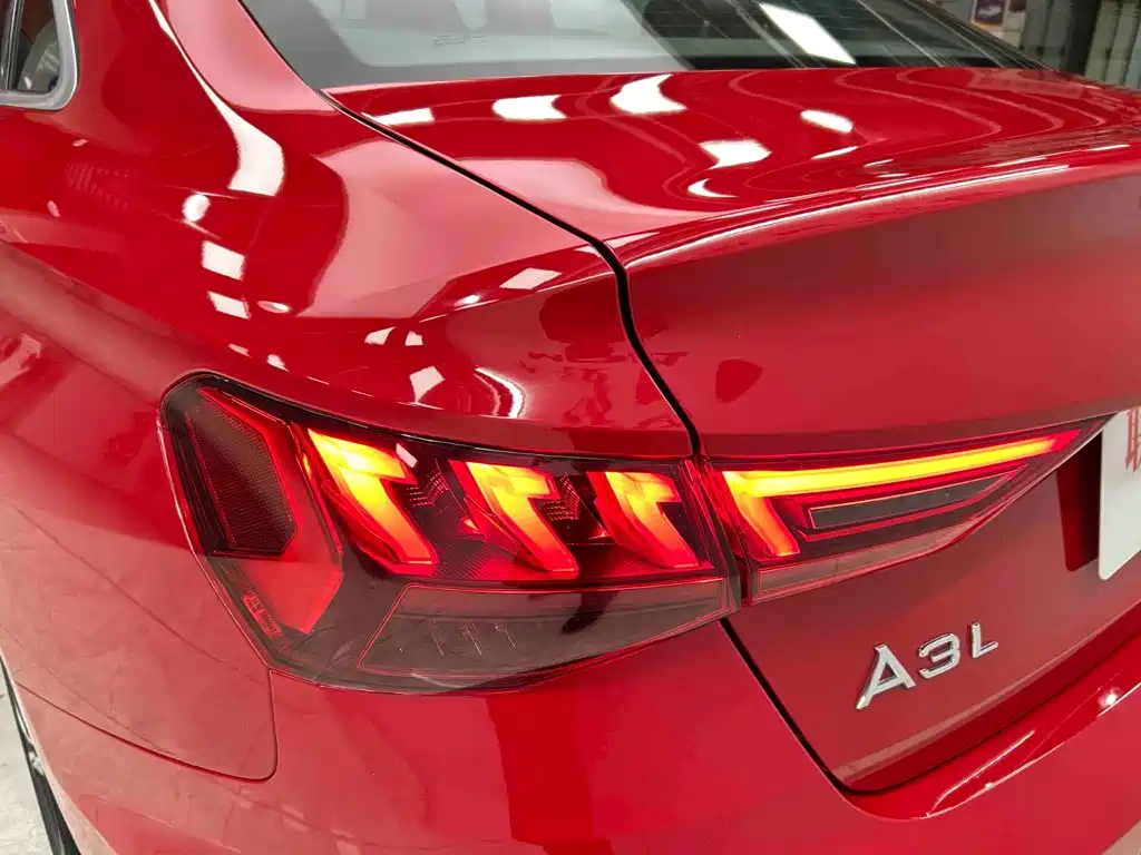 Audi A3 2023 — фото 23