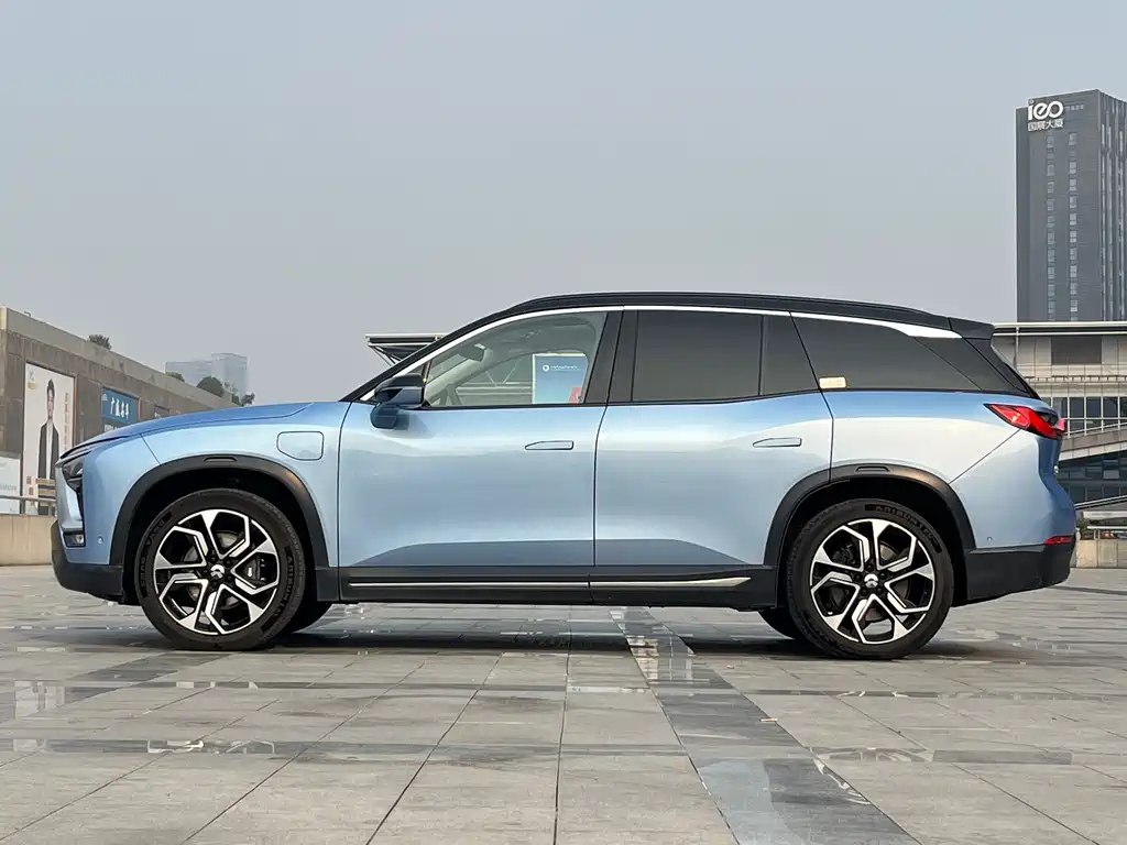 NIO NIO ES8