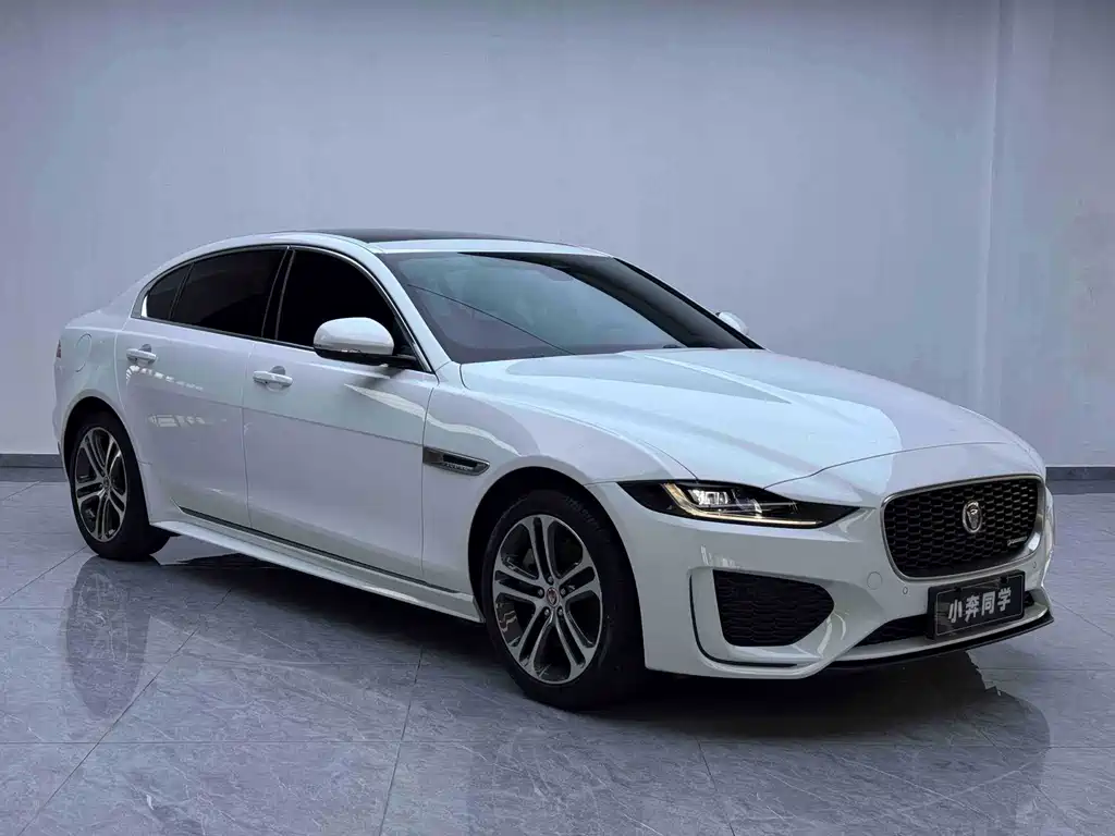 Jaguar XEL — миниатюра 3