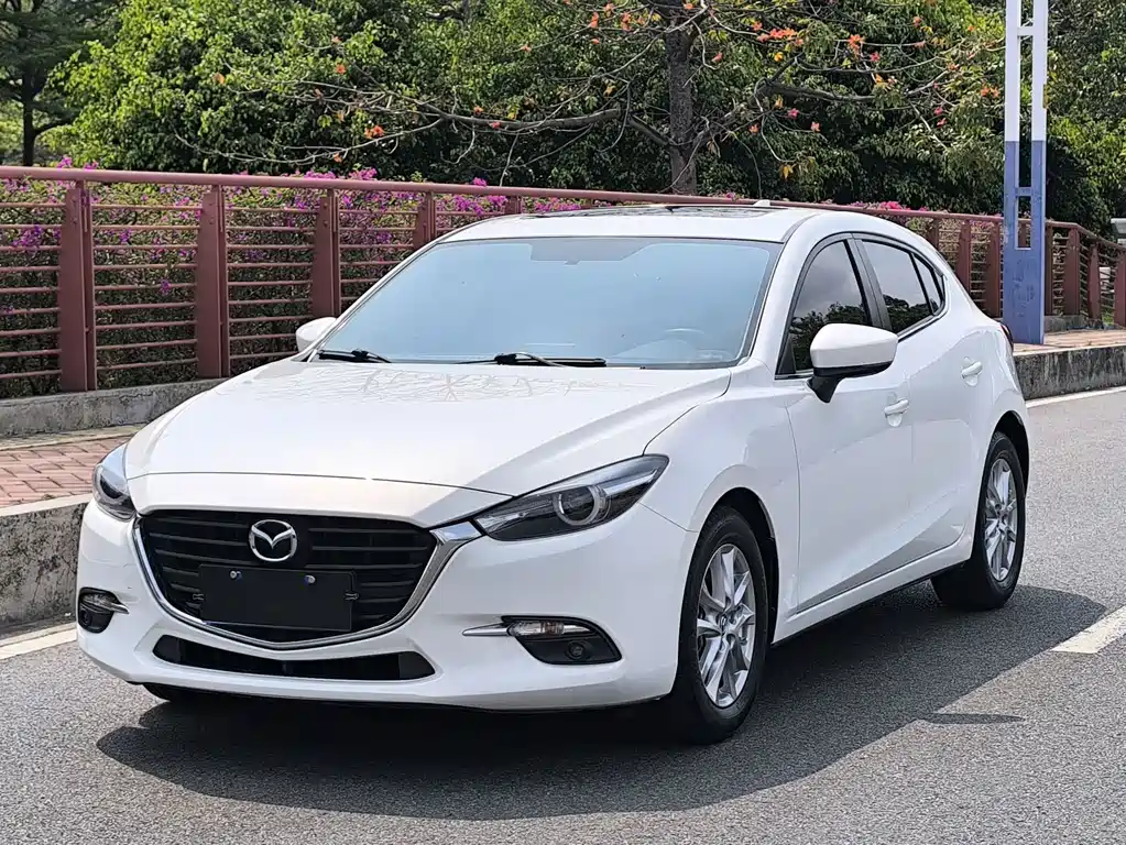 MAZDA 3 ANGKESAILA