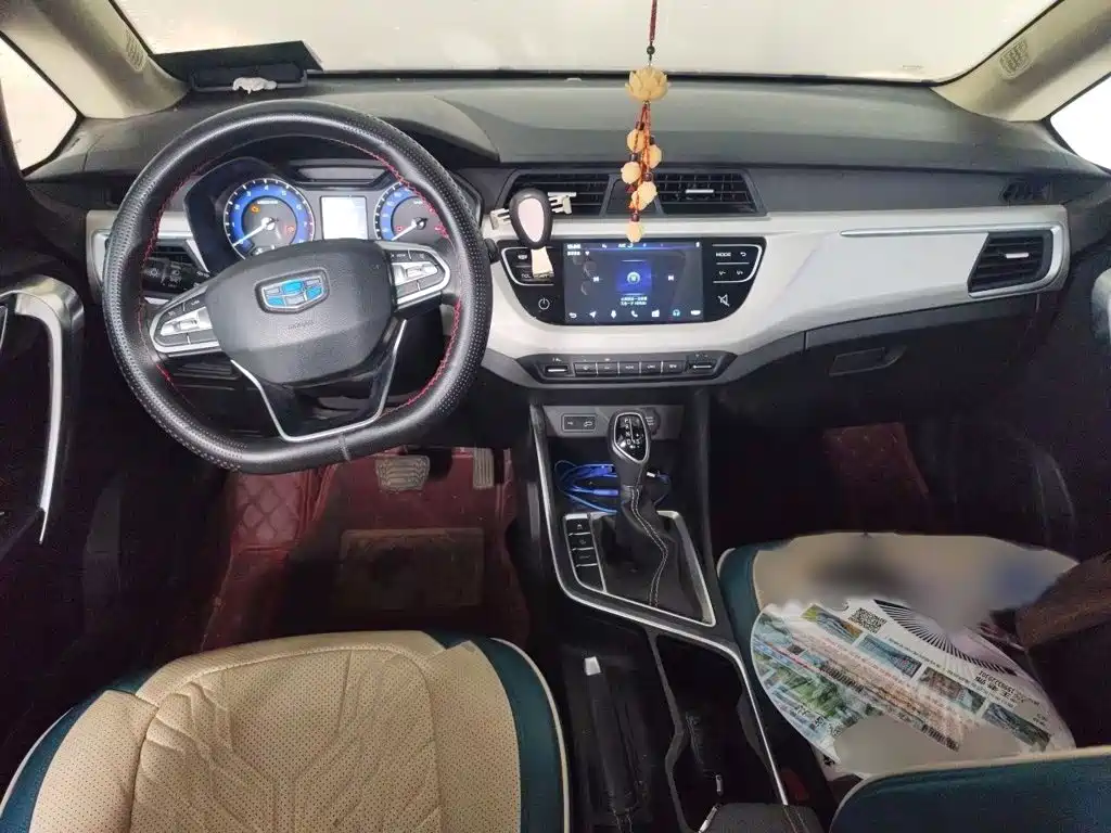 Geely Vision X3 — миниатюра 13