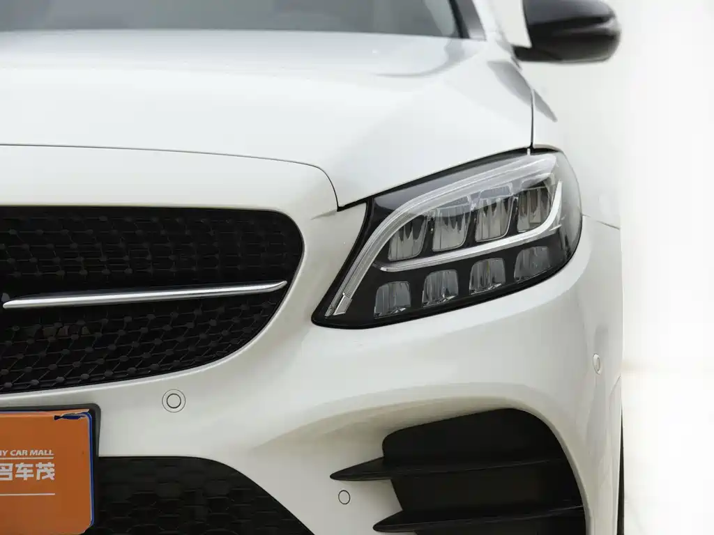 Mercedes-Benz C-Class — миниатюра 18