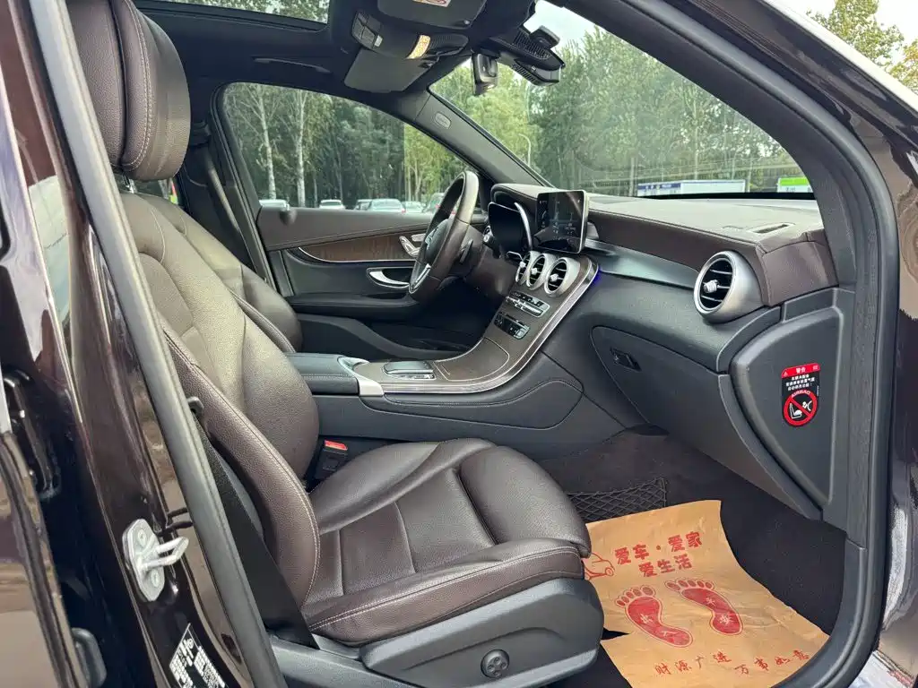 Mercedes-Benz GLC — миниатюра 33