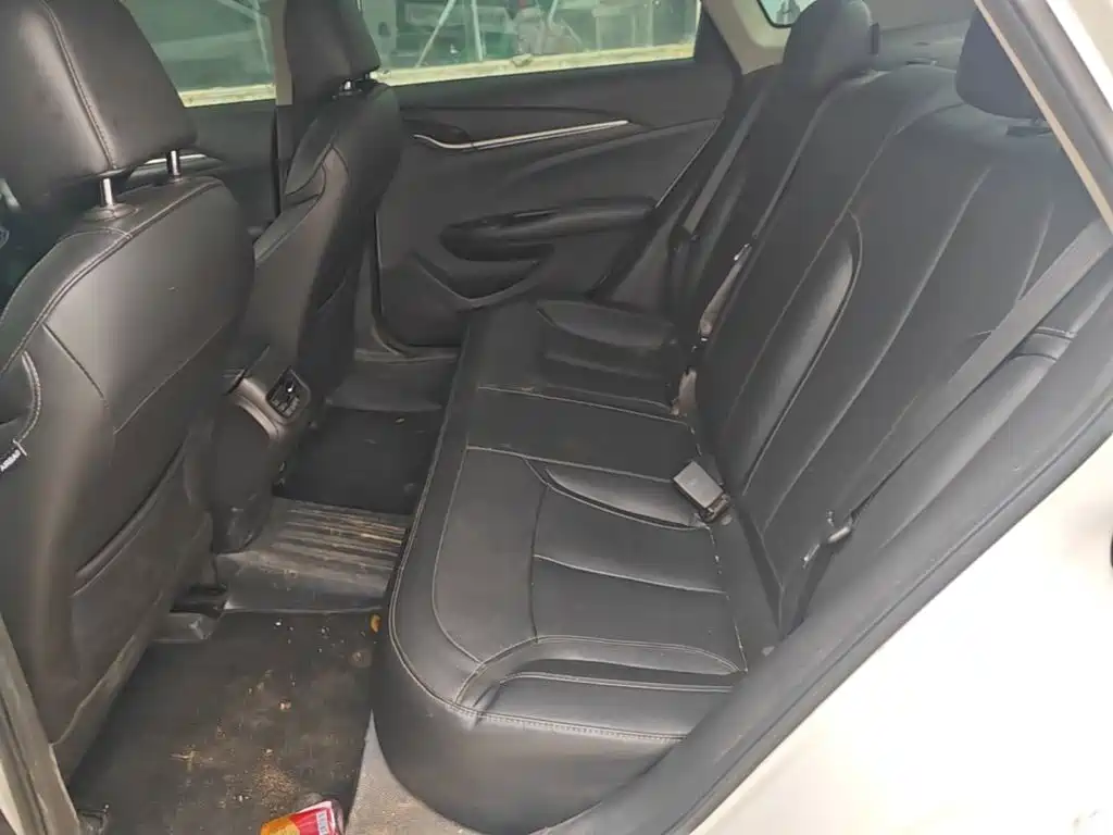 Buick Excelle — миниатюра 17