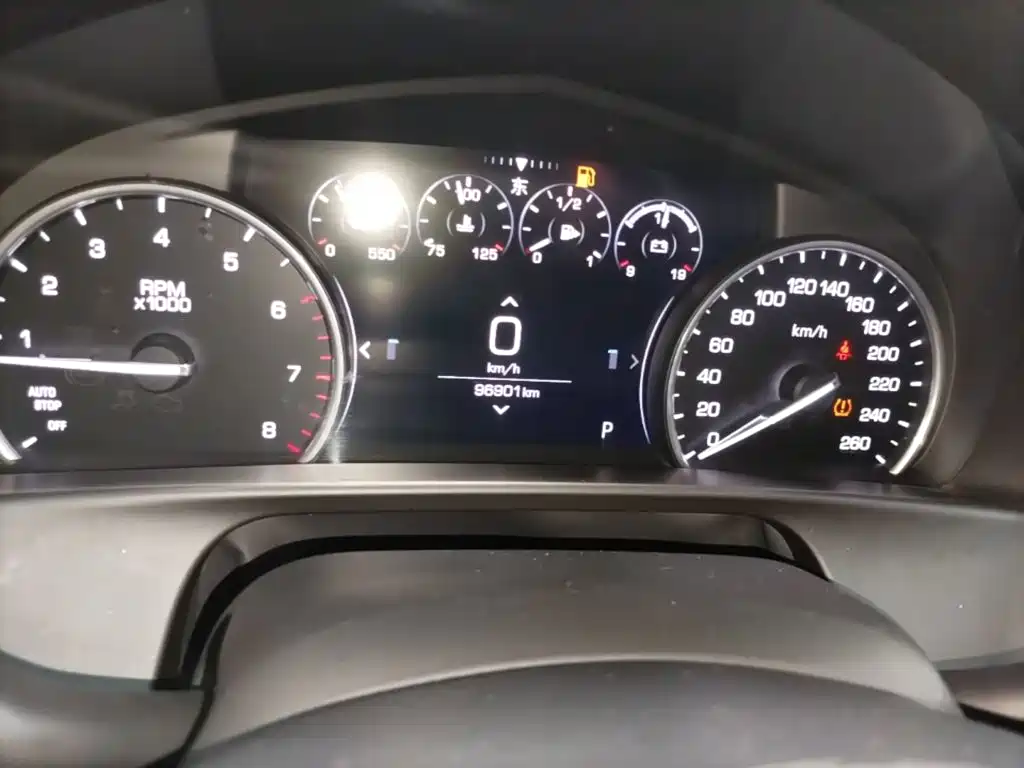 Cadillac CT6 — миниатюра 12