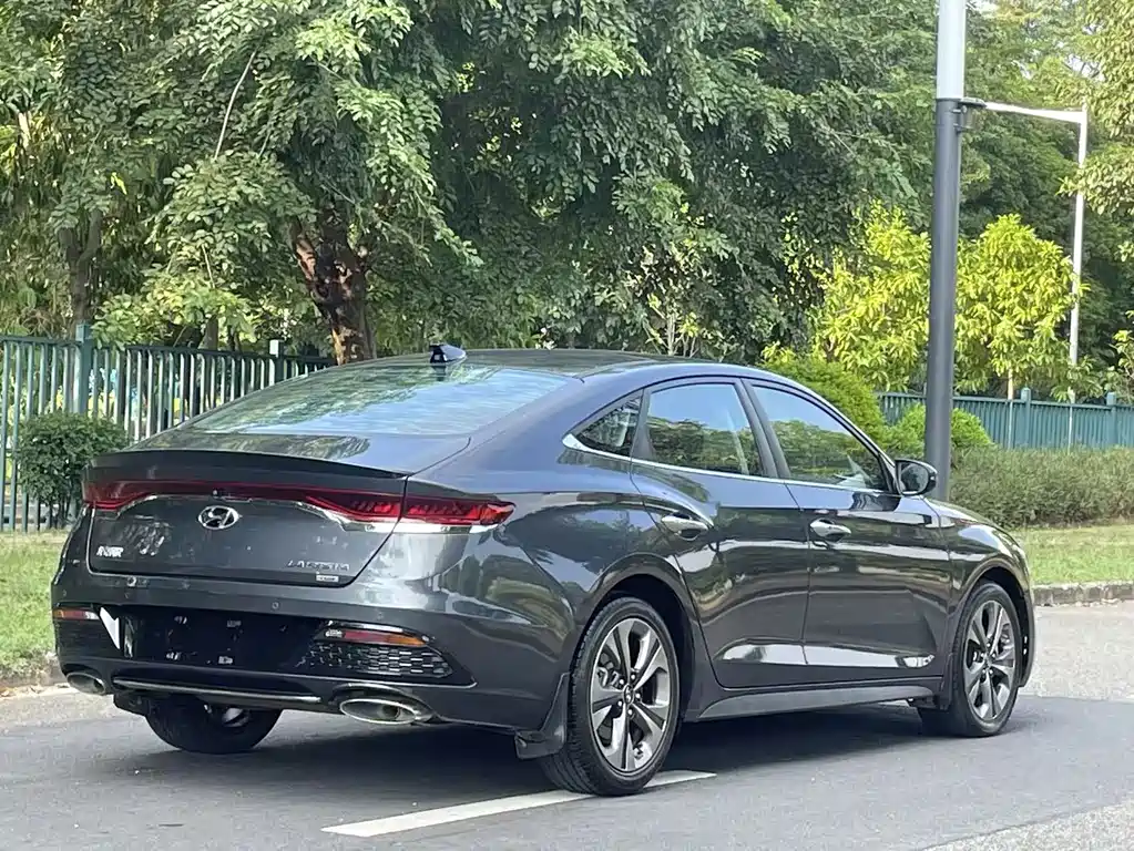 Hyundai Fista — миниатюра 9
