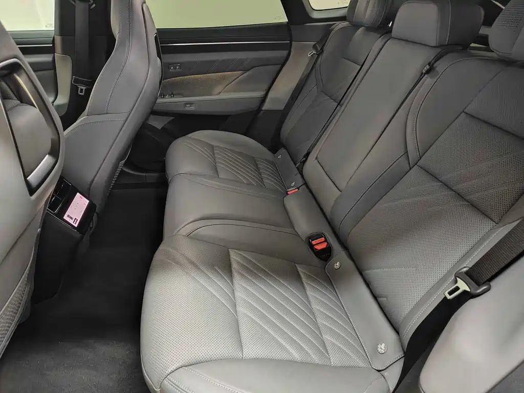 ZEEKR EXTREME KRYPTON 001