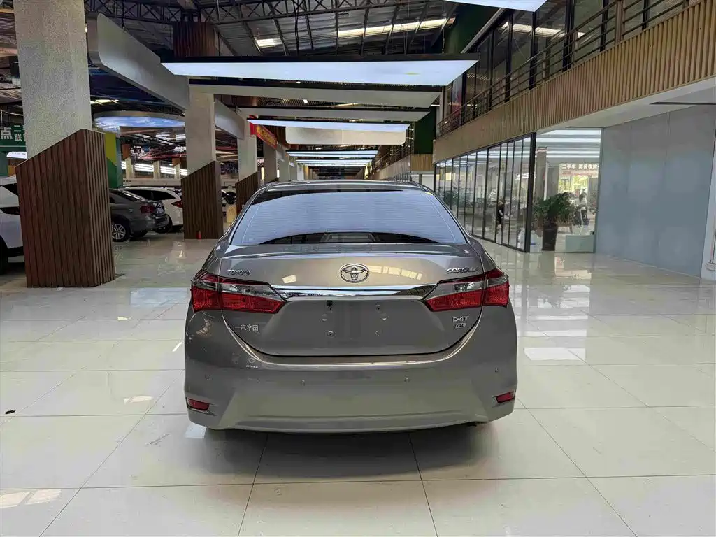 Toyota Corolla — миниатюра 8