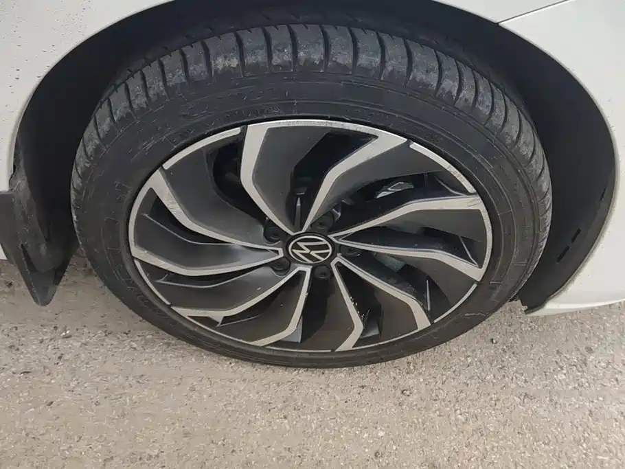 Volkswagen Golf — миниатюра 6