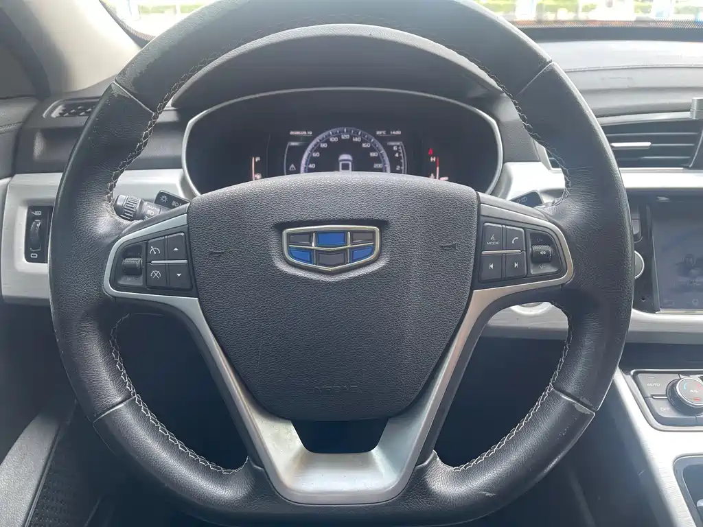 Geely Boyue — миниатюра 6