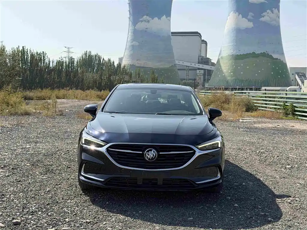 Buick LaCrosse — миниатюра 2