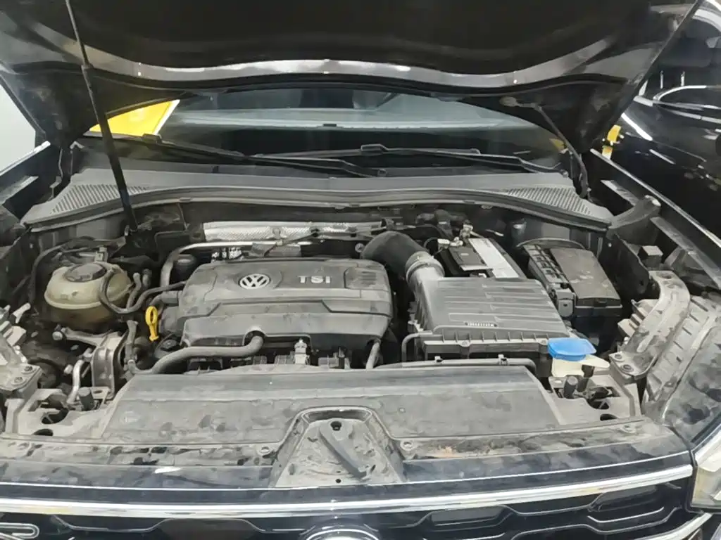 Volkswagen X — миниатюра 20