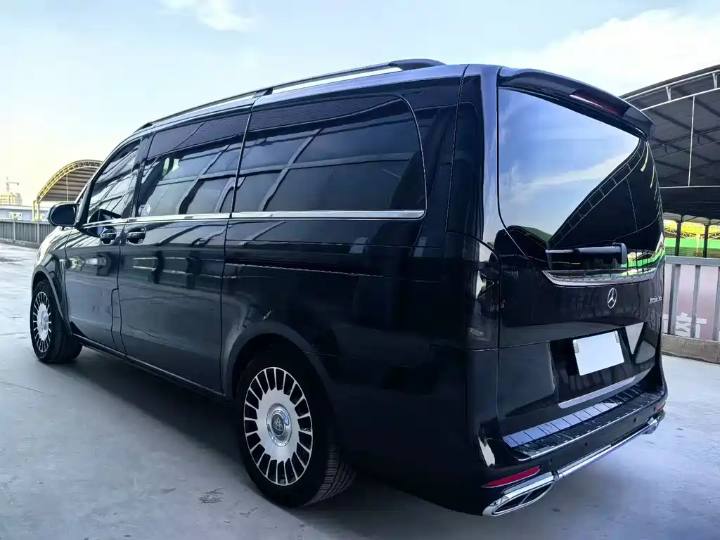 Mercedes-Benz V-Class V 2018 V 260 VI