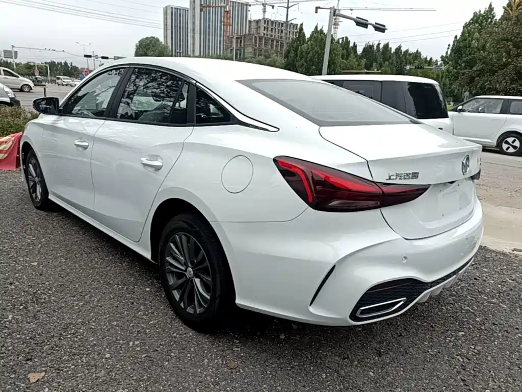 MG MG5 — миниатюра 5