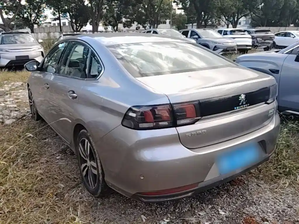 Peugeot 308 — миниатюра 5