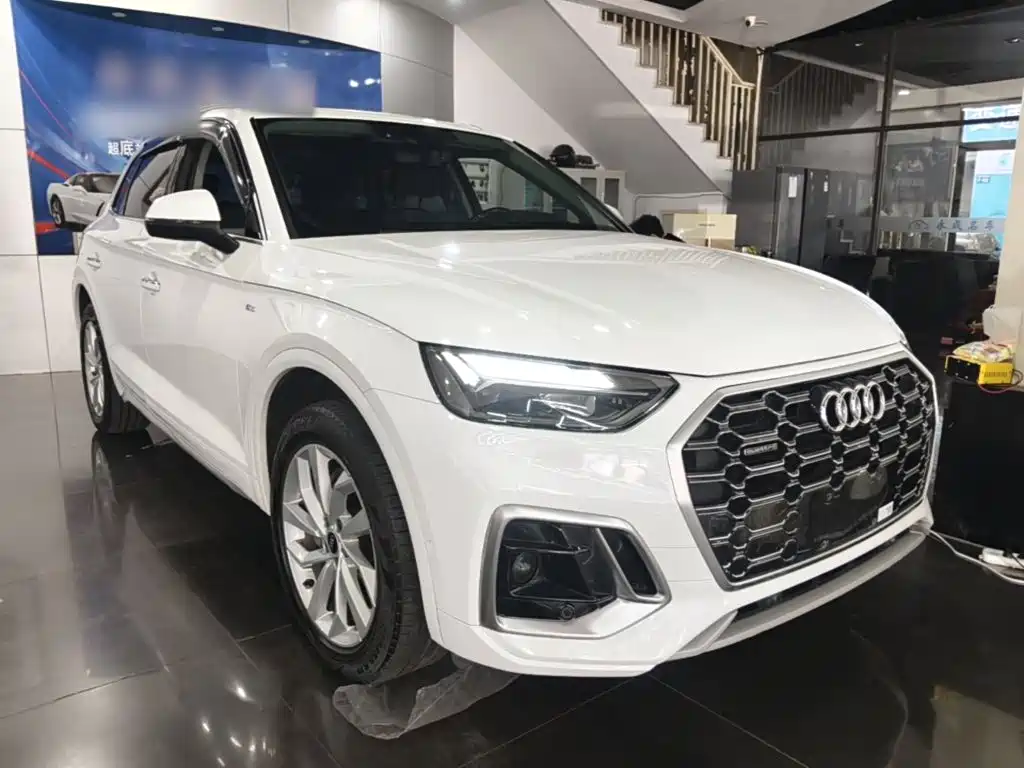 Audi Q5L — миниатюра 4