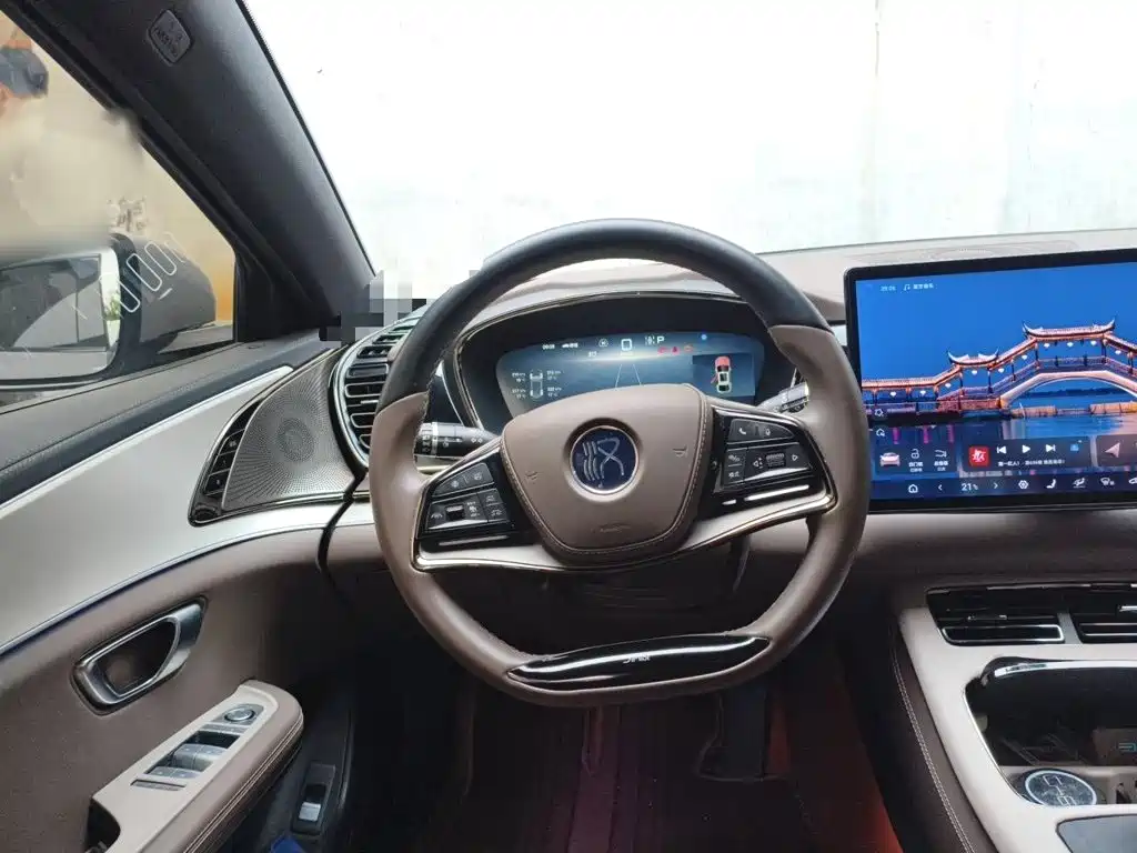 BYD Han — миниатюра 3