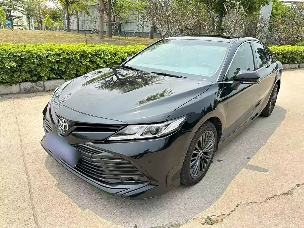 Toyota Camry 2018