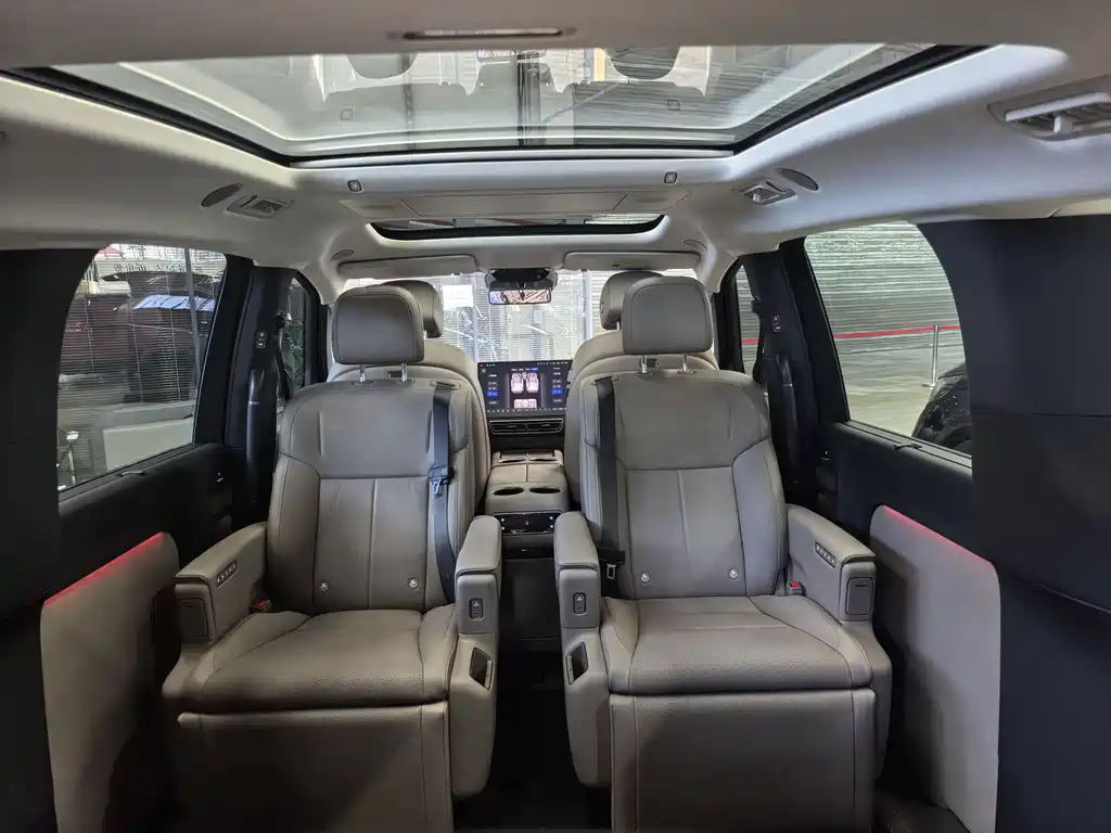 Li Auto Li MEGA — миниатюра 11