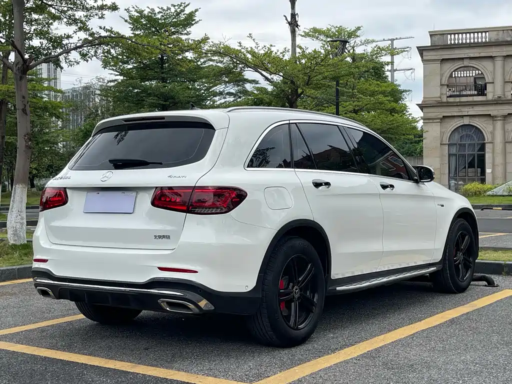 Mercedes-Benz GLC 2021 GLC 260 L 4MATIC