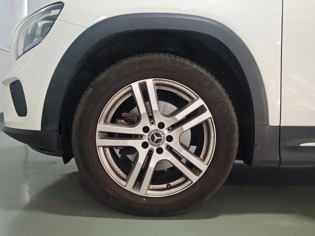 Mercedes-Benz GLB — миниатюра 6