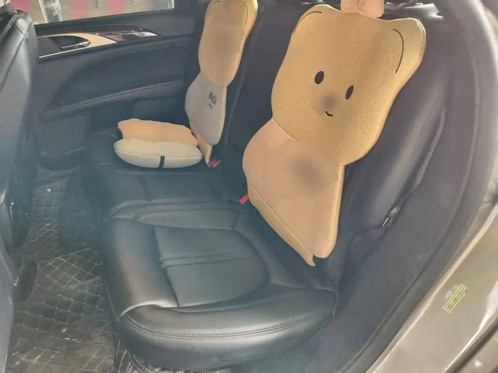 Lincoln MKZ — миниатюра 13