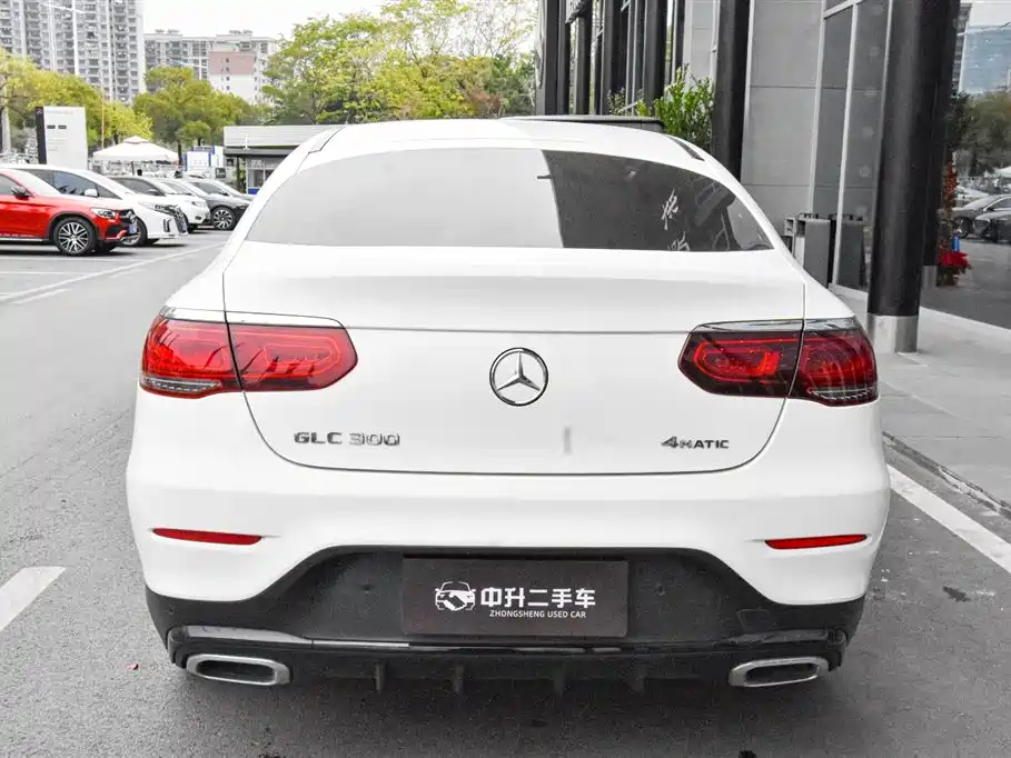 MERCEDES-BENZ GLC COUPE