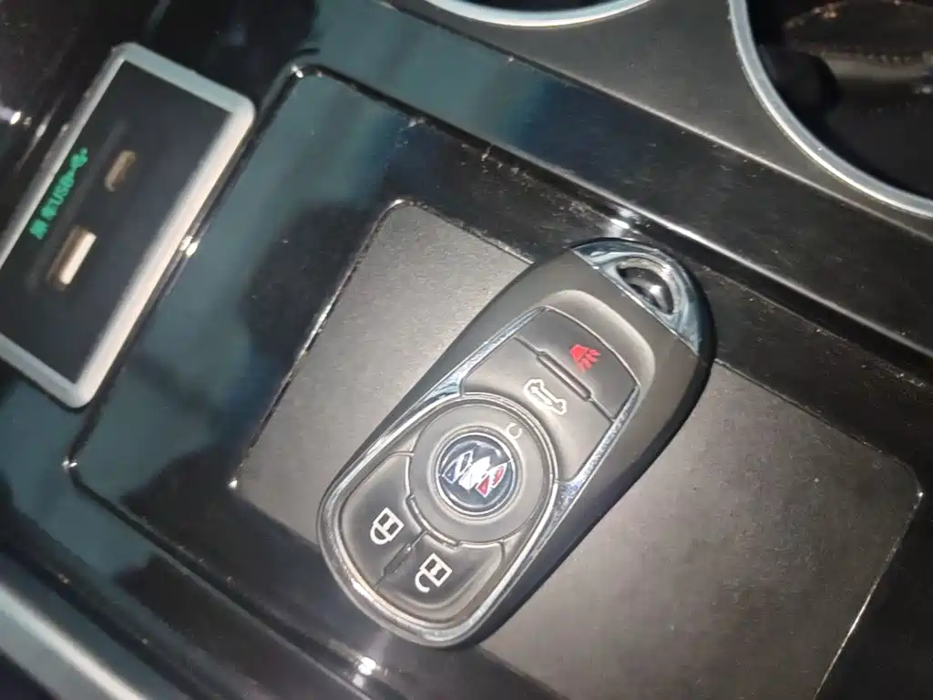 Buick GL8 — миниатюра 9