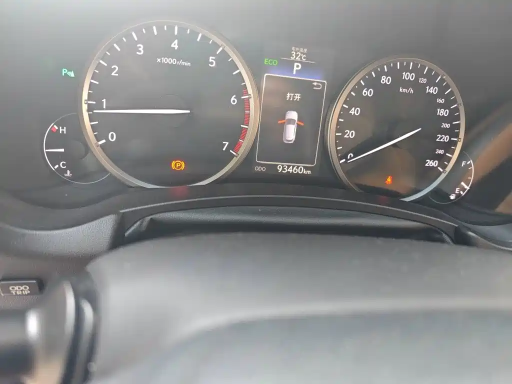 Lexus NX — миниатюра 13