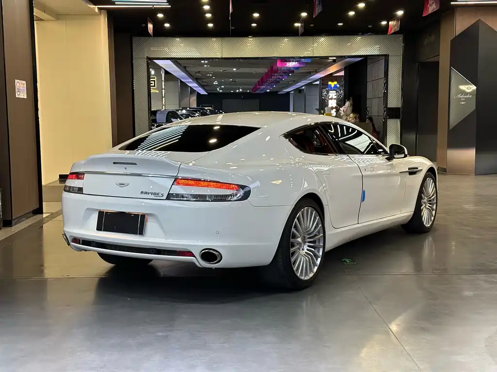 Aston Martin Rapide 2016 6.0L S