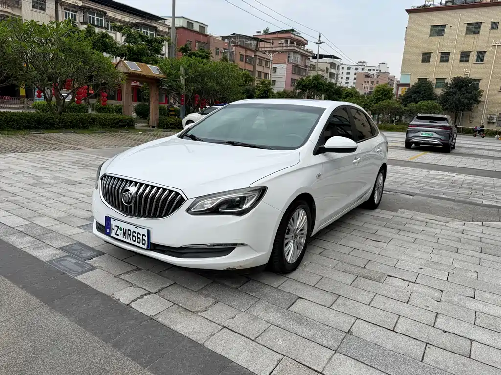Buick Excelle 2015
