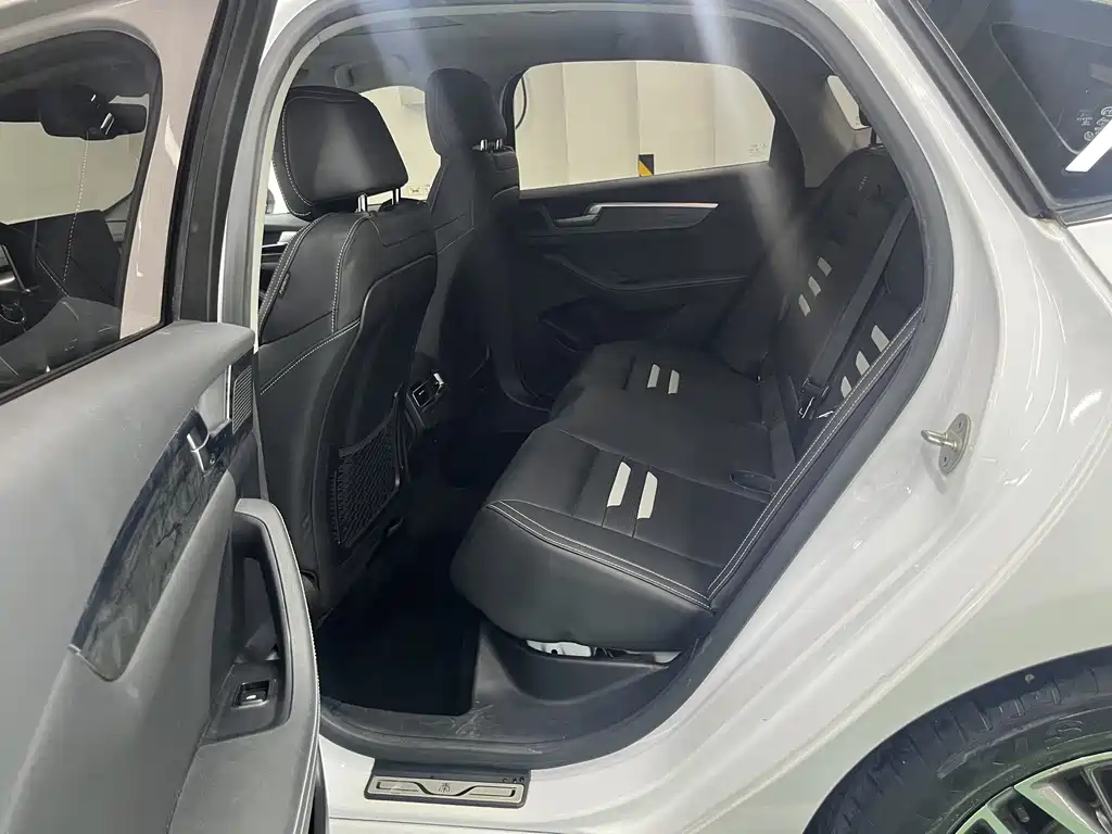 BYD Qin Pro NEV — миниатюра 9