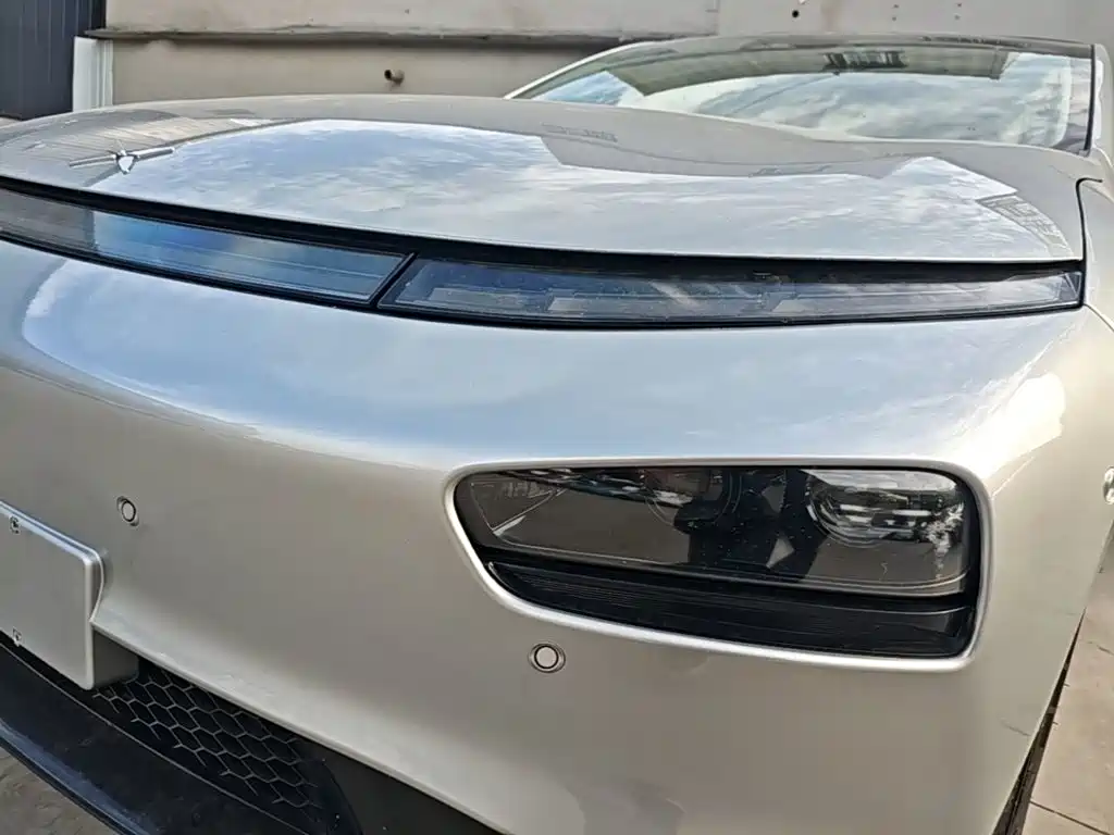 XPeng P7 — миниатюра 24