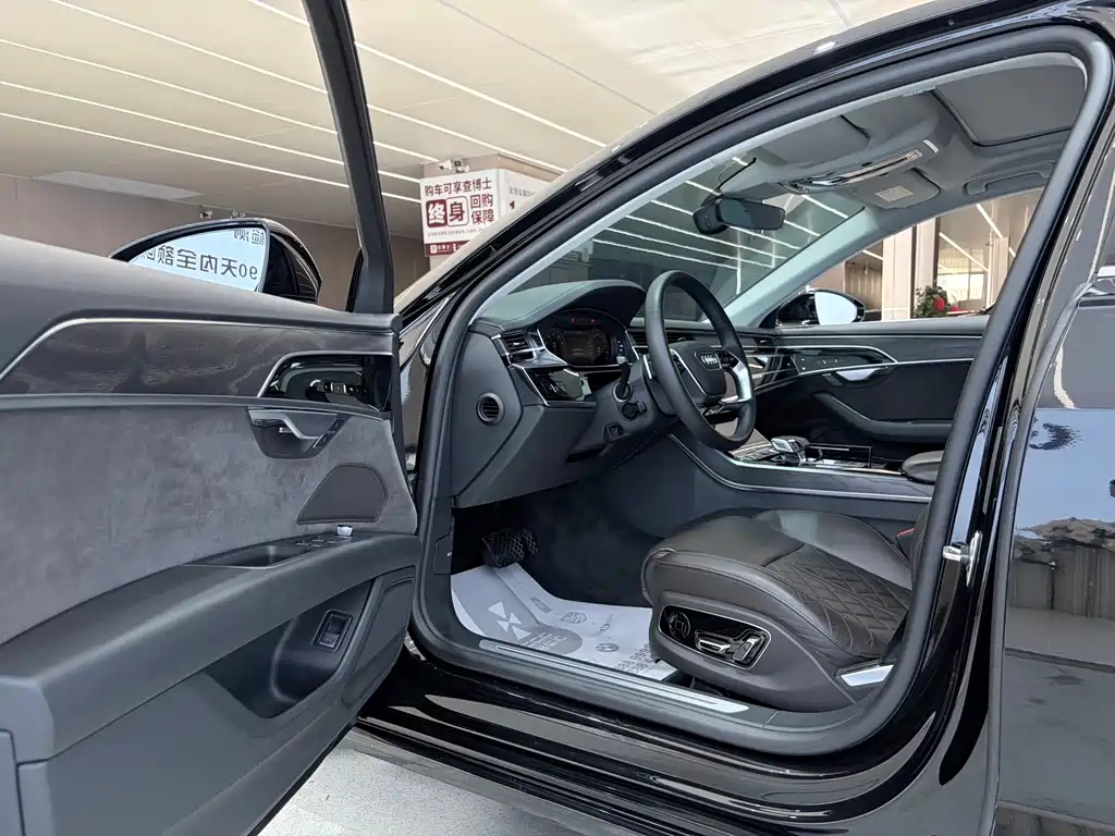 Audi A8 2021 A8L 50 TFSI quattro Comfort