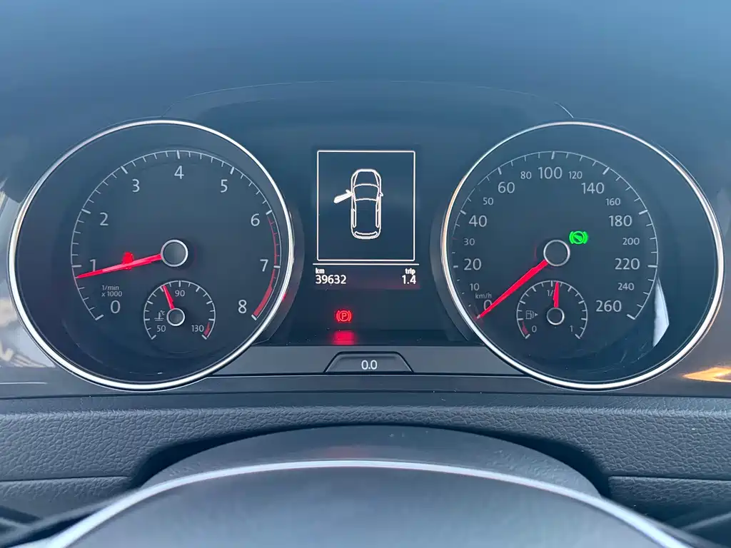 Volkswagen Golf — миниатюра 16