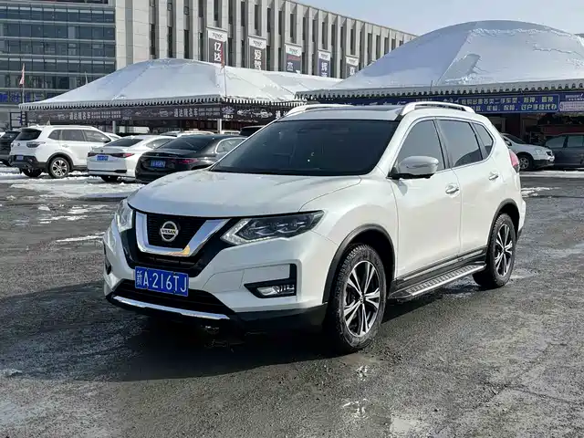 NISSAN QIJUN